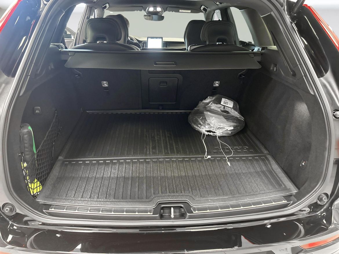 Volvo XC60 2026 - miniatyr 10