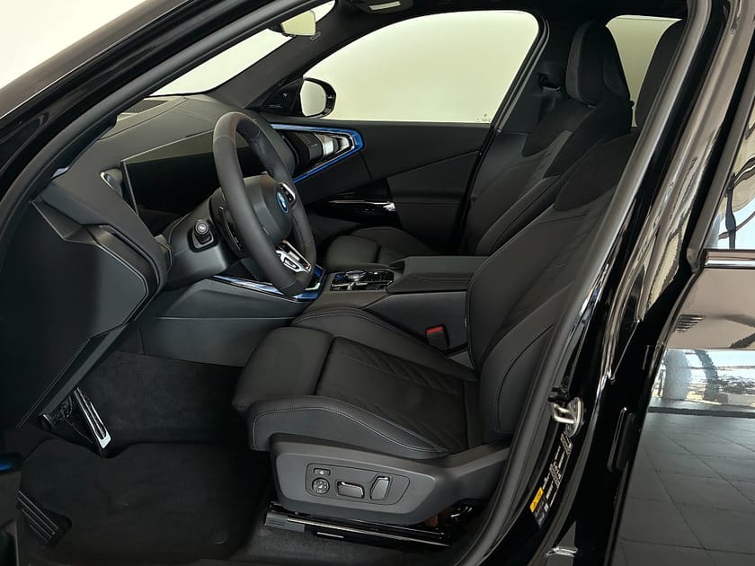 Bild 5 av BMW X3 30e xDrive