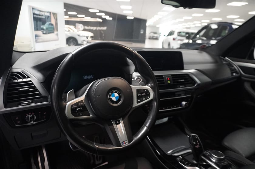 Bild 2 av BMW X3 xDrive20d xDrive 20d M-Sport LED Panorama PA Drag