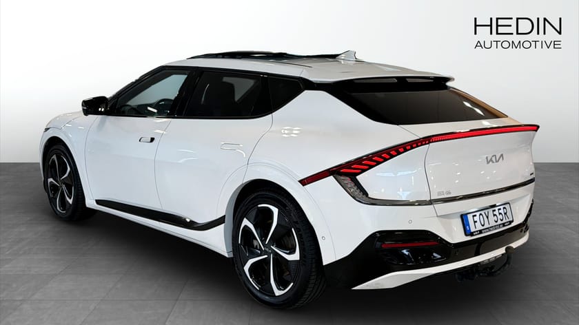 Bild 3 av Kia EV6 GT LINE AWD 20'' & SOLLUCKA /3.95% RÄNTA / LADDNING 15tkr