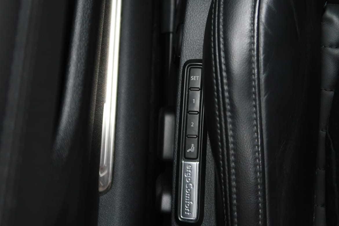 Volkswagen Passat 2019 - miniatyr 12