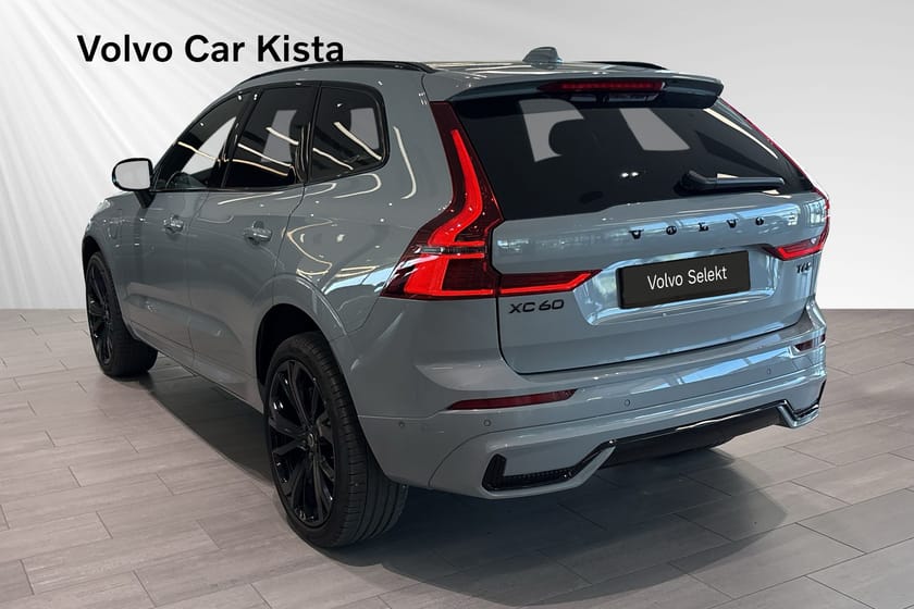 Bild 5 av Volvo XC60 T6 Plus Black Nordic Luftfj Drag 360Kam HUD