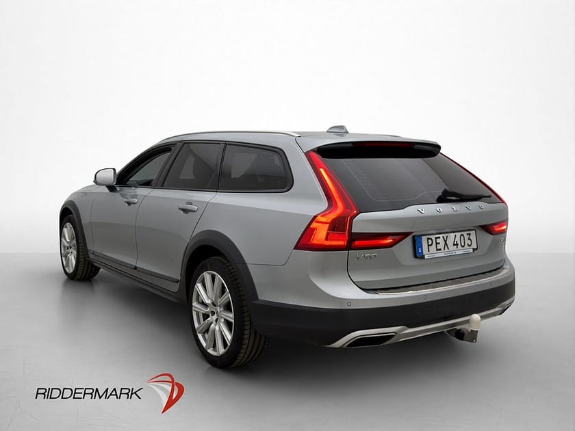 Bild 4 av Volvo V90 Cross Country Plus D4 AWD VOC Kamera Dragkrok