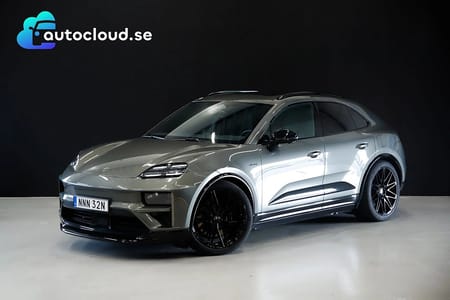 Porsche Macan Turbo Electric