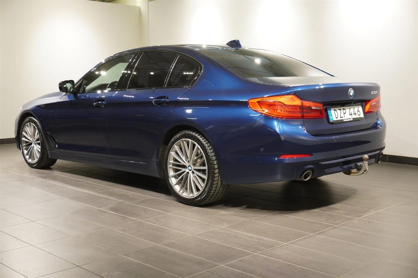 Bild 3 av BMW 530i Sedan Sport Line Aut Drag HiFi HUD Navi Prof.