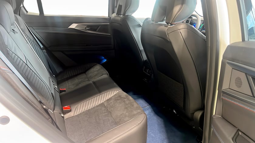 Bild 3 av Renault Rafale E-Tech 4x4 Esprit Alpine Edition 300hk PHEV