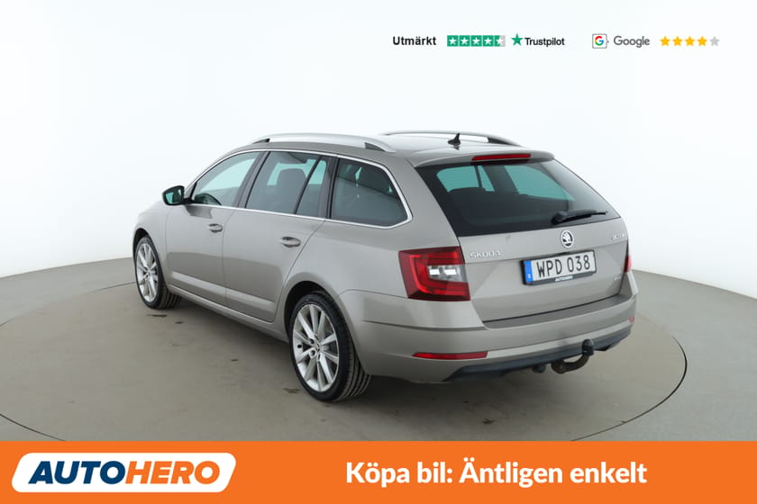 Bild 3 av Škoda Octavia Kombi 2.0 TDI Style 4x4 / Kamera, Drag, CarPlay, ACC