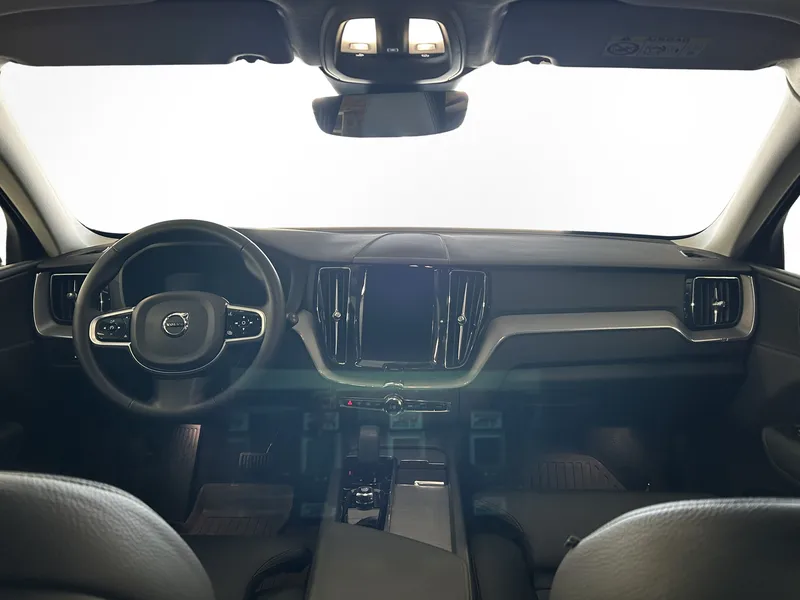 Bild 8 av 15 – Volvo XC60 T6 Plus Dark Edition Plus Edition
