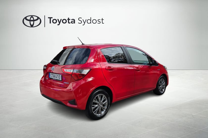 Bild 5 av Toyota Yaris Hybrid bakkamera, automatlåda, sätesvärme fram, LED-ramp