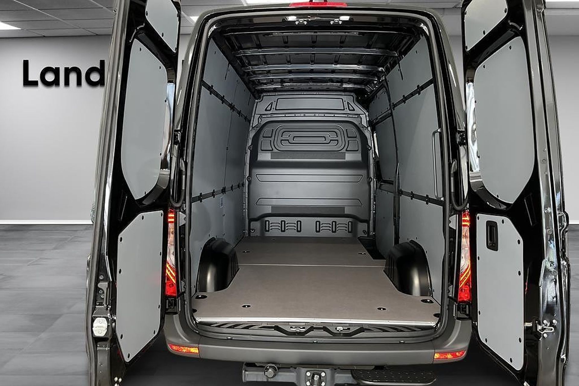 Mercedes-Benz Sprinter 2027, bild 7/15