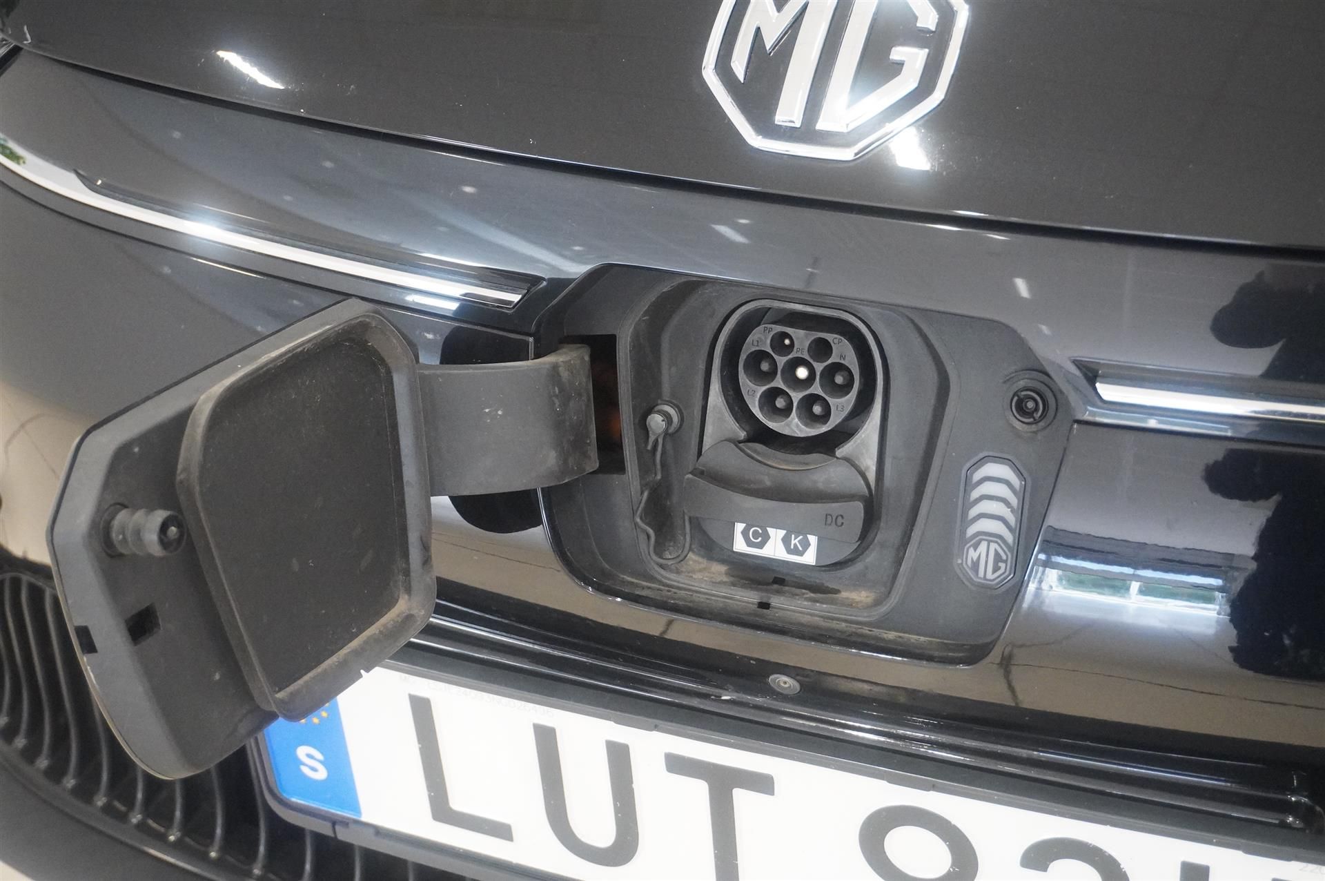 MG MG5 61 kWh Lux 2022, photo 5/10
