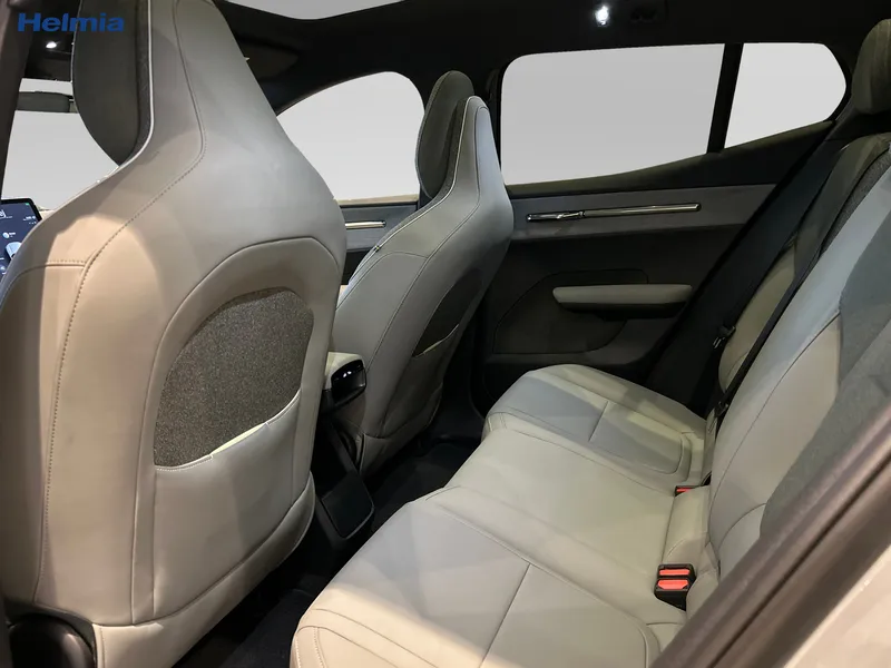 Bild 12 av 14 – Volvo EX30 Cross Country Twin Motor Performance M Ultra