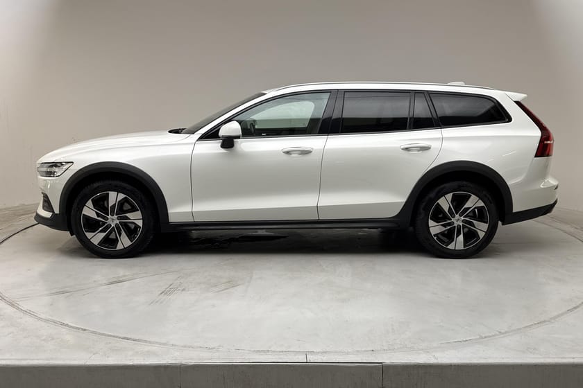 Bild 2 av Volvo V60 Cross Country B4 AWD Diesel (197hk) Advanced