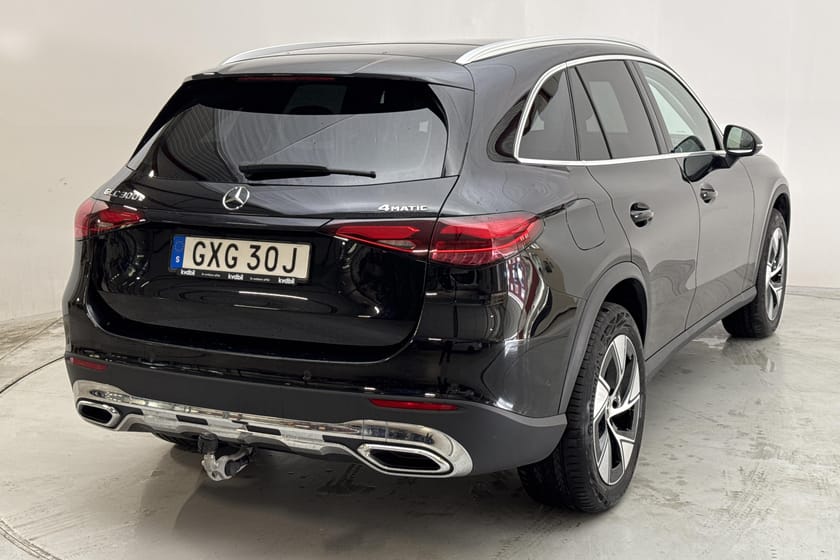 Bild 3 av Mercedes-Benz GLC 300 e 4MATIC