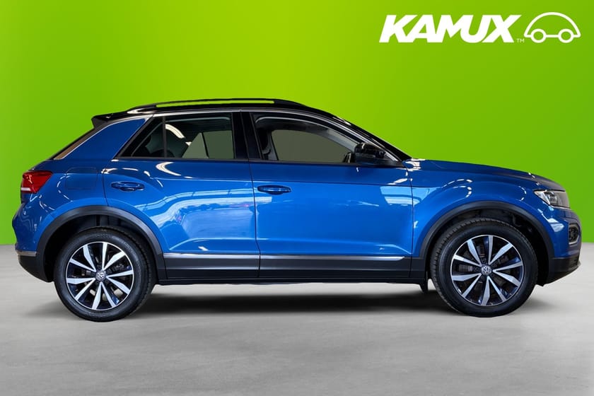 Bild 2 av Volkswagen T-Roc 2.0 TSI 4Motion DSG 190hk Cockpit Drag Pano Kamera Ad farthållare