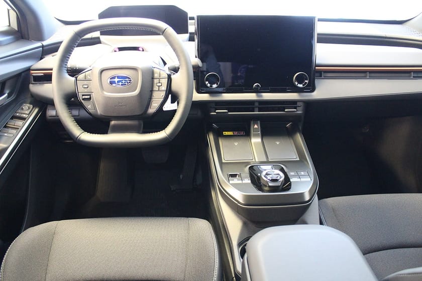 Bild 4 av Subaru Uncharted Standard Range Adventure  57.7 kWh