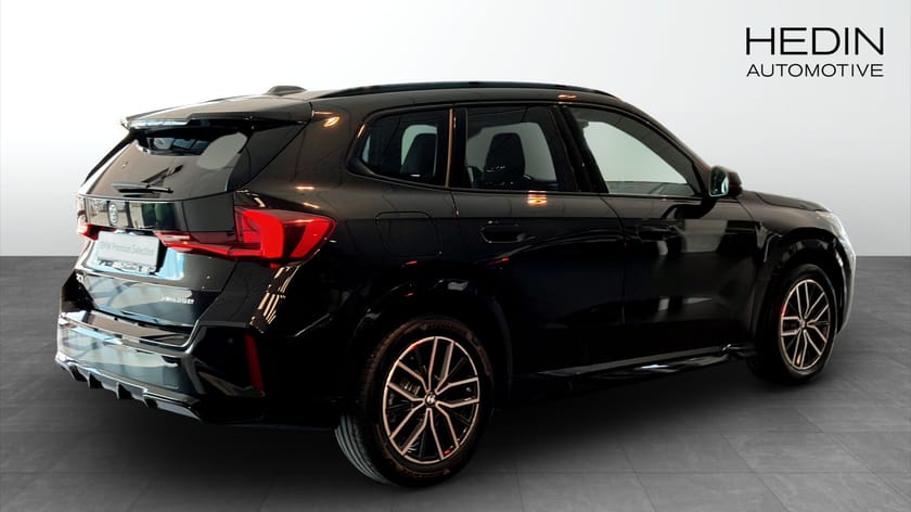Bild 2 av BMW X1 xDrive25e 25e xDrive M-Sport Drag Rattvärme Driving Assistant