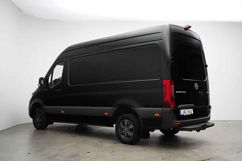 Bild 4 av Mercedes-Benz Sprinter 317 CDI RWD Panel Van / 170hk / Moms / LED / Drag