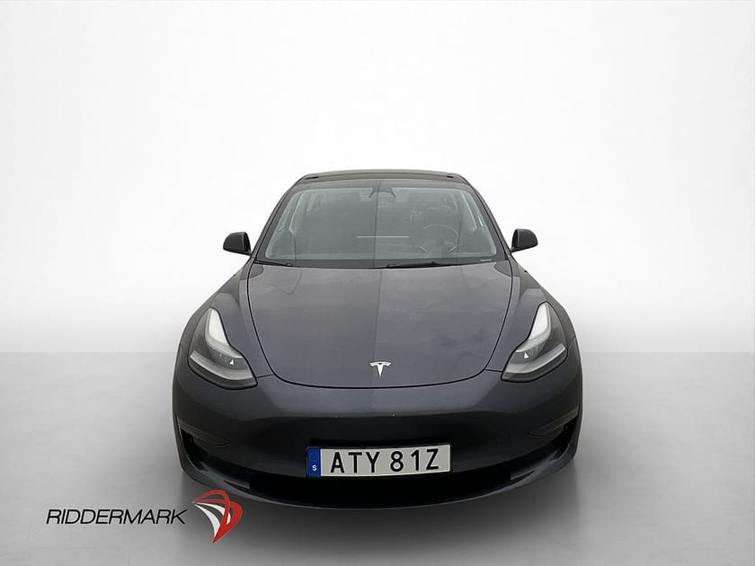 Bild 3 av Tesla Model 3 Performance Rattvärme Kamera Svensksåld