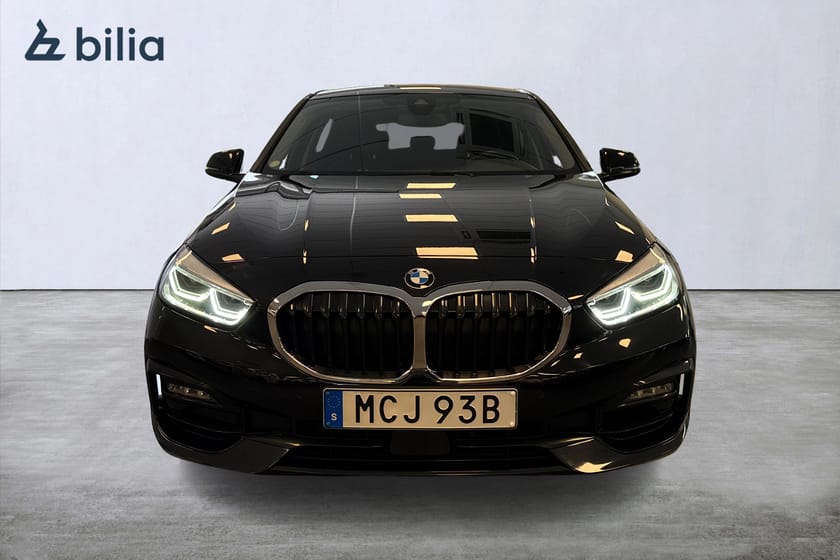 Bild 5 av BMW 118i Rattvärme / Sensorer / Farthållare / Sportstol