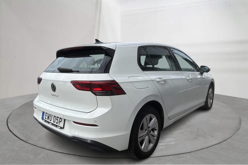 Bild 3 av Volkswagen Golf VIII TGI 5dr (130hk) Vinterhjul medföljer