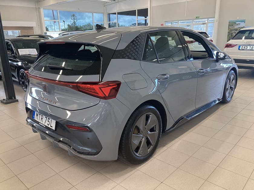 Bild 5 av CUPRA Born 58 Seat 58KWH/204HK Nav B-kamera
