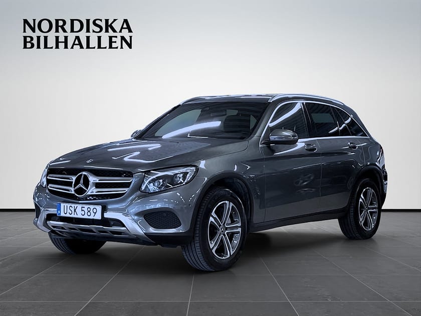 Bild 3 av Mercedes-Benz GLC 220 d 4MATIC 9G-Tronic Burmester Kamera Drag Bluetooth