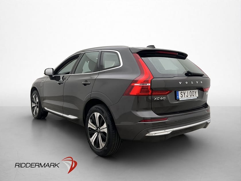 Bild 5 av Volvo XC60 T6 AWD Bright Drag Värmare Kamera Pano Skinn MOMS