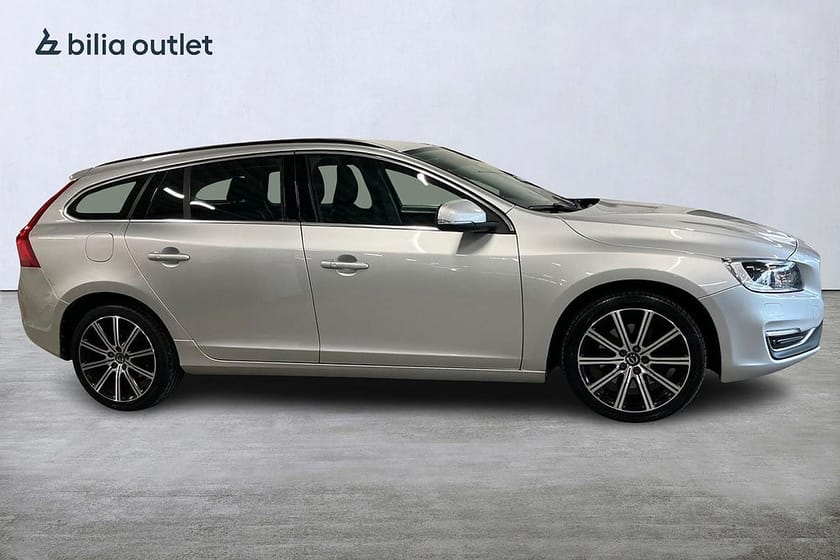 Bild 5 av Volvo V60 D4 AWD Classic Dragkrok Navigation PDC Fram&Bak