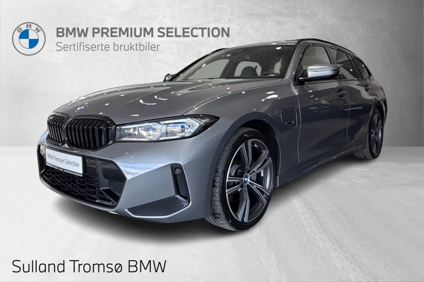 Bilde 1 av BMW 330e xDrive Touring