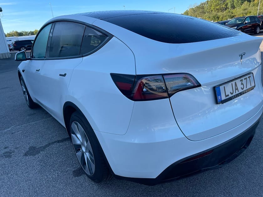 Bild 4 av Tesla Model Y Standard Range RWD
