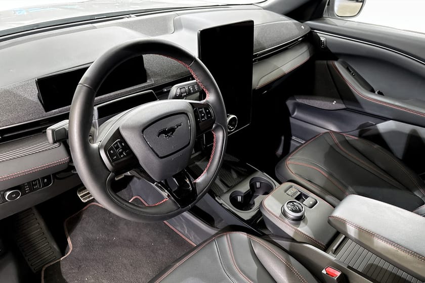 Bild 5 av Ford Mustang Mach-E Long Range AWD 