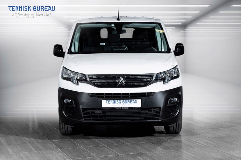 Bilde 4 av Peugeot e-Partner L2 50 KWh 275 KM WLTP | 3 SETER | SKYVEDØR H/V | LAZER