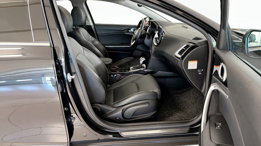 Bild 3 av Kia XCeed Plug-in Hybrid Advance Plus 2 141Hk / Pano / Kamera / Sätesfläktar