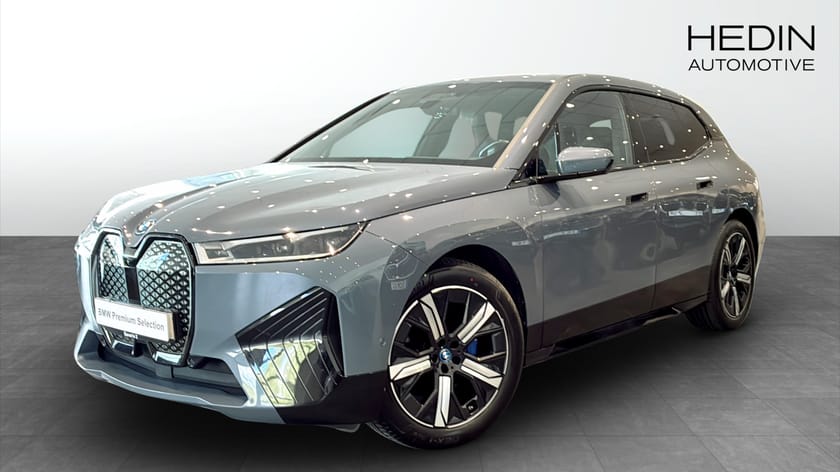 Bild 1 av BMW iX xDrive40 40 xDrive Luftfjädring, Sportpaket, Laser