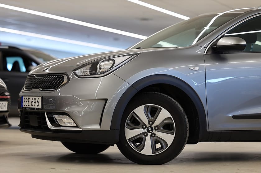 Bild 4 av Kia Niro Hybrid DCT 141hk Advance Plus Navi CarPlay B-Kamera