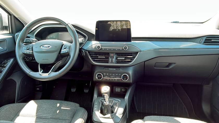 Bild 4 av Ford Focus Active Kombi 1.0 EcoBoost 125hk