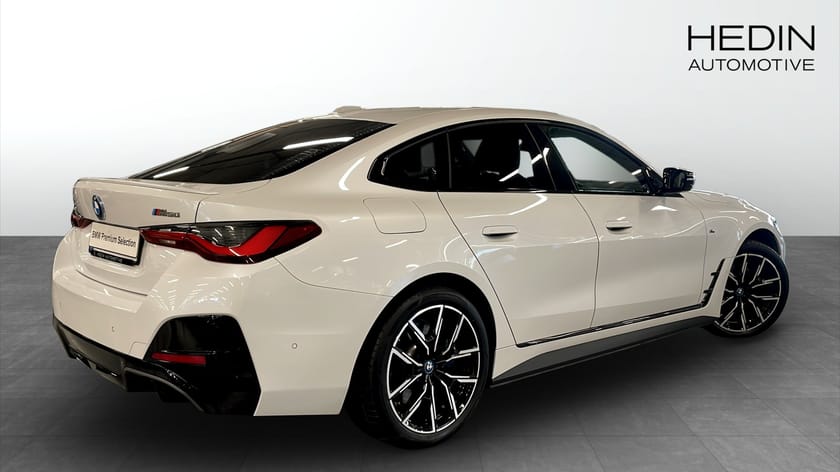Bild 2 av BMW i4 M50 xDrive Gran Coupé Fully Charged Head-up Laserljus Elstolar Drag