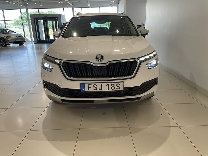 Bild 2 av Škoda Kamiq Skoda STYLE TSI 110 DSG7 DRAG | B-Kamera