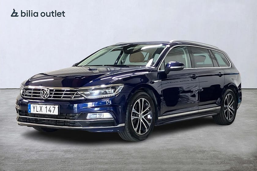 Bild 1 av Volkswagen Passat Sportscombi 2.0 TDI 4Motion R-Line 190hk Cockpit Drag