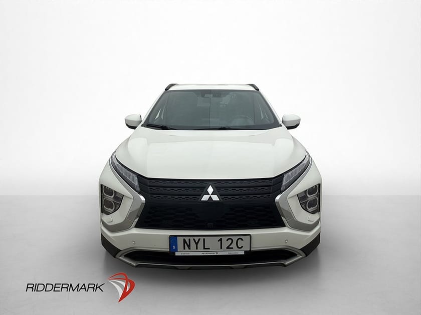 Bild 2 av Mitsubishi Eclipse Cross PHEV 2.4 Fleet Edt Kamera Halvskinn