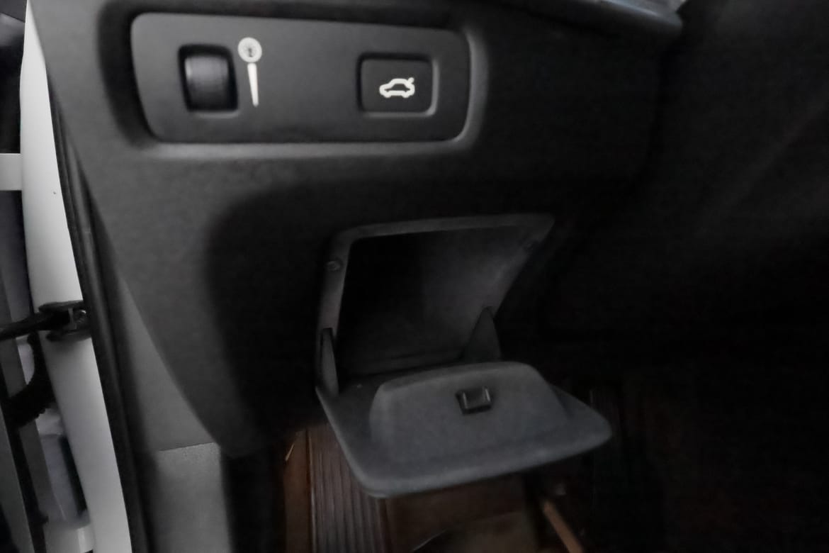 Volvo V90 2018 - miniatyr 24