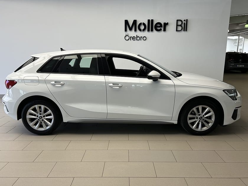 Bild 4 av Audi A3 Sportback 35 TFSI 150hk PROLINE