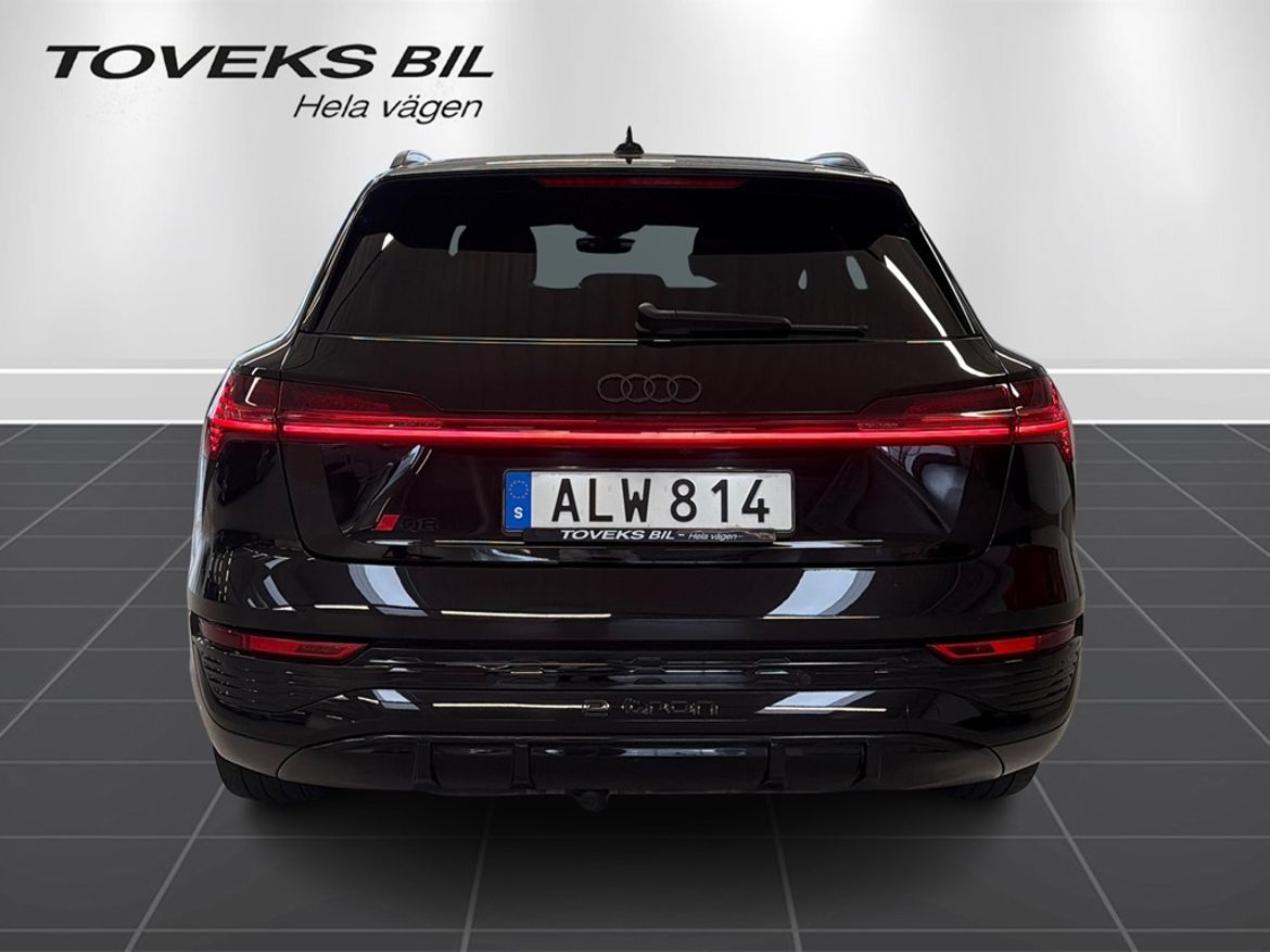 Audi Audi Q8 55 e-tron quattro — bild 4