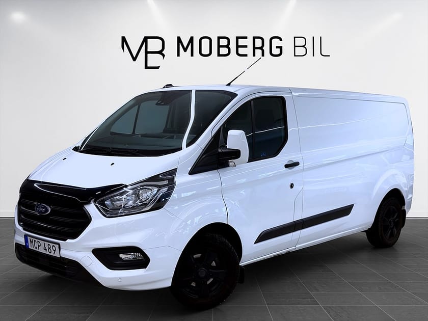 Bild 1 av Ford Transit Custom 300 2.0 130hk L2 V-Inrett Drag B-Kamera Värmare
