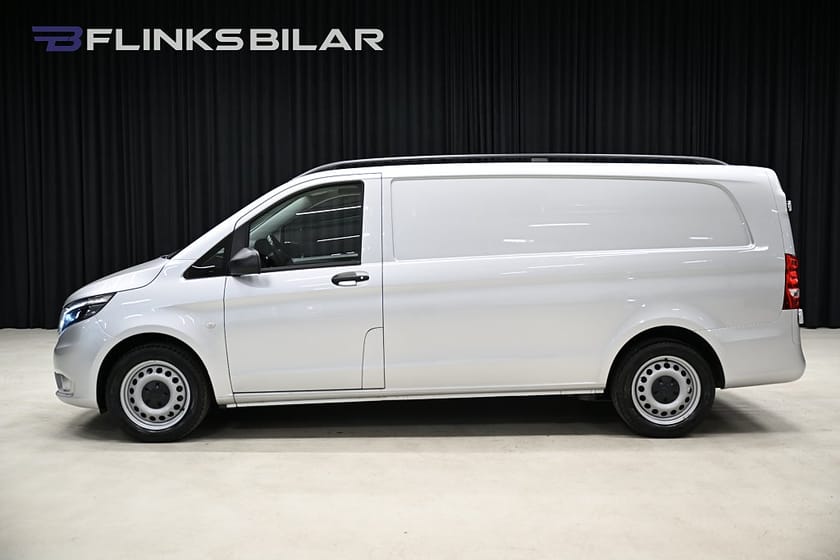 Bild 2 av Mercedes-Benz Vito 116 CDI 4x4 3.2t Automat|Lång|Nedlackad|LED|Inredd|Leasbar