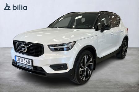 Volvo XC40 D4 AWD R-Design Intro Edition / Panorama / LED Ramp