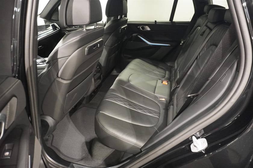 Bild 5 av BMW X5 xDrive50e M Sport Business Ed Drag DA Pro H K