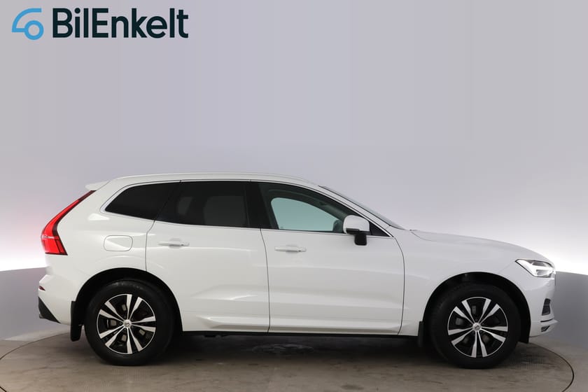 Bild 2 av Volvo XC60 B4 AWD Advanced Kamera Drag Navi 197hk