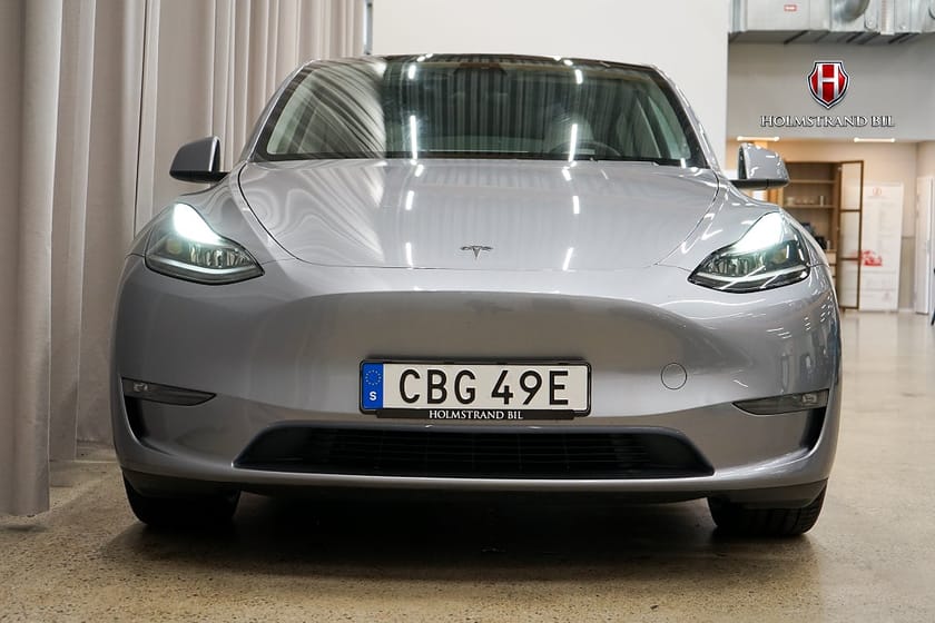 Bild 5 av Tesla Model Y Performance AWD Drag Värmepump Rattvärme MOMS Turbin